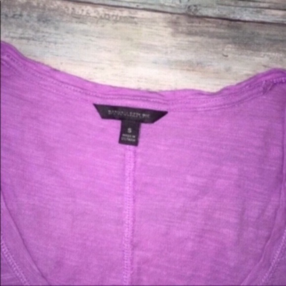 Banana Republic Basic Lavender Blouse - Picture 2 of 4